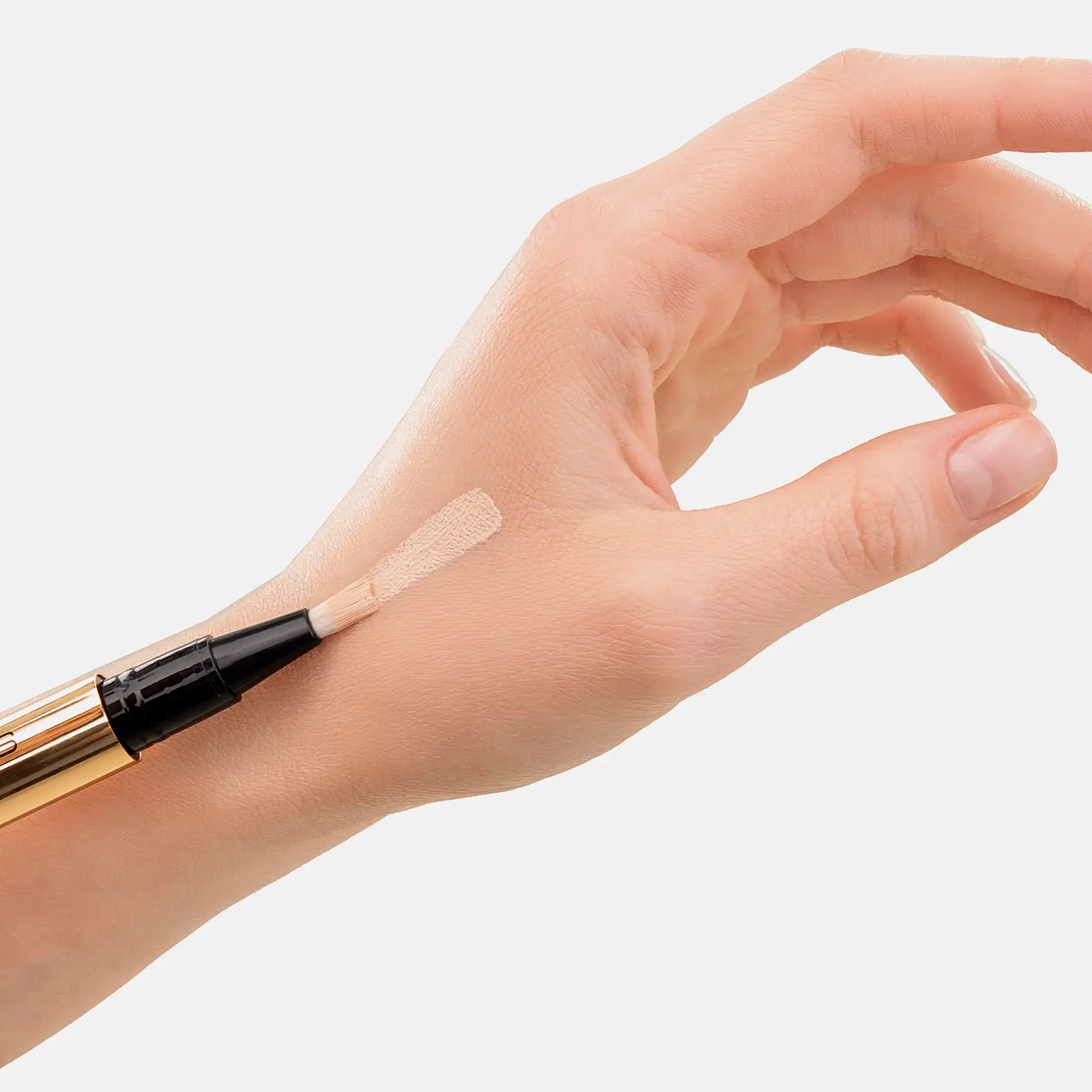 Кремовый консилер для лица Cream Concealer тон 01 Stellary