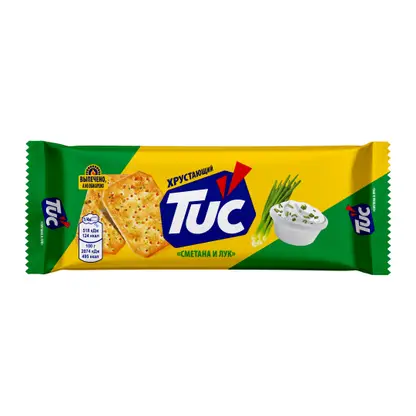 Изображение товара Крекеры со вкусом сметаны и лука Tuc 100г - хрустящая закуска для дома и в дороге