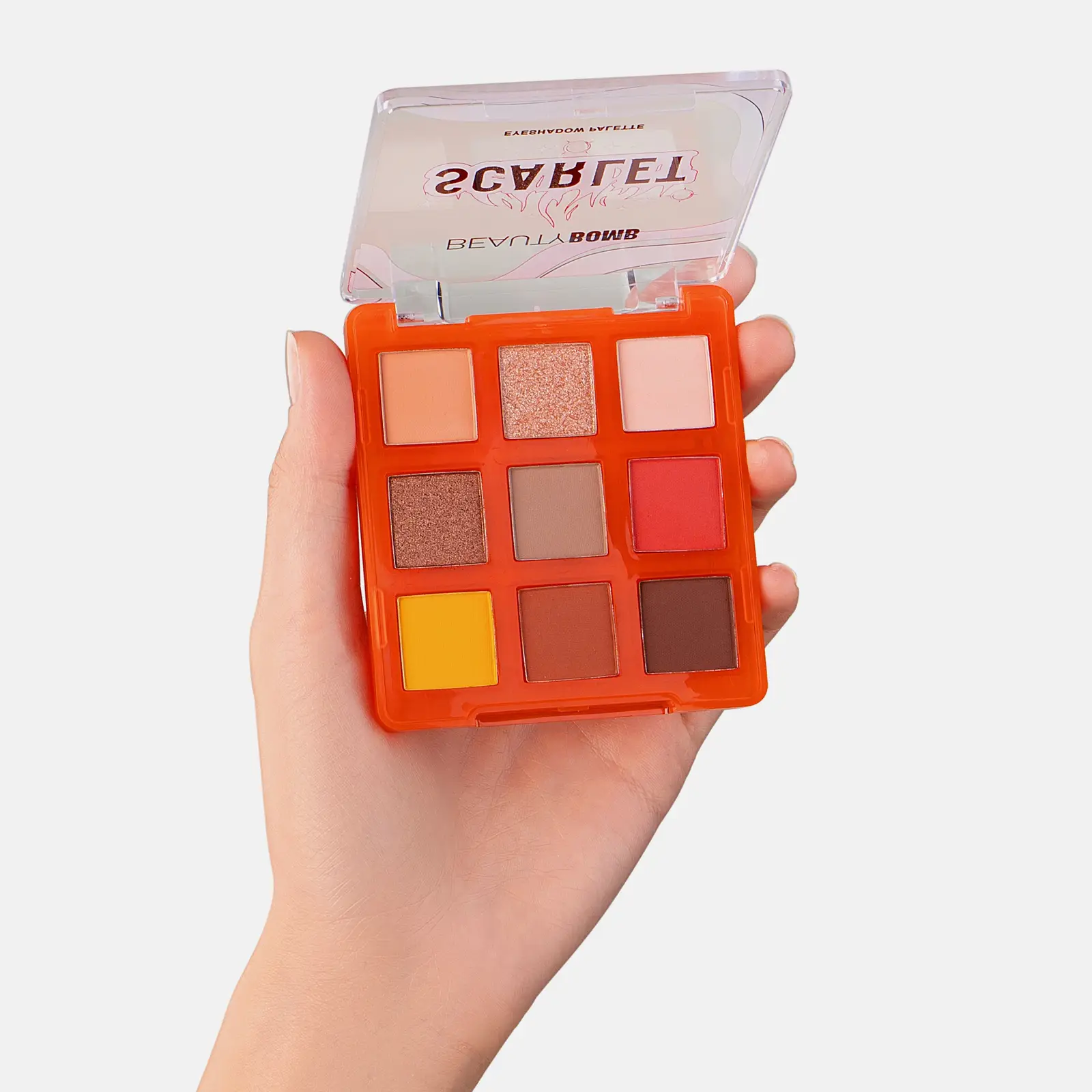 Палетка теней для век Scarlet тон 01 Beauty Bomb