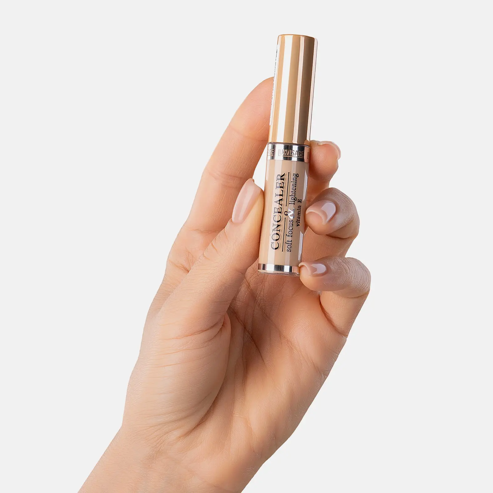 Консилер Luxvisage тон 03 Natural Beige
