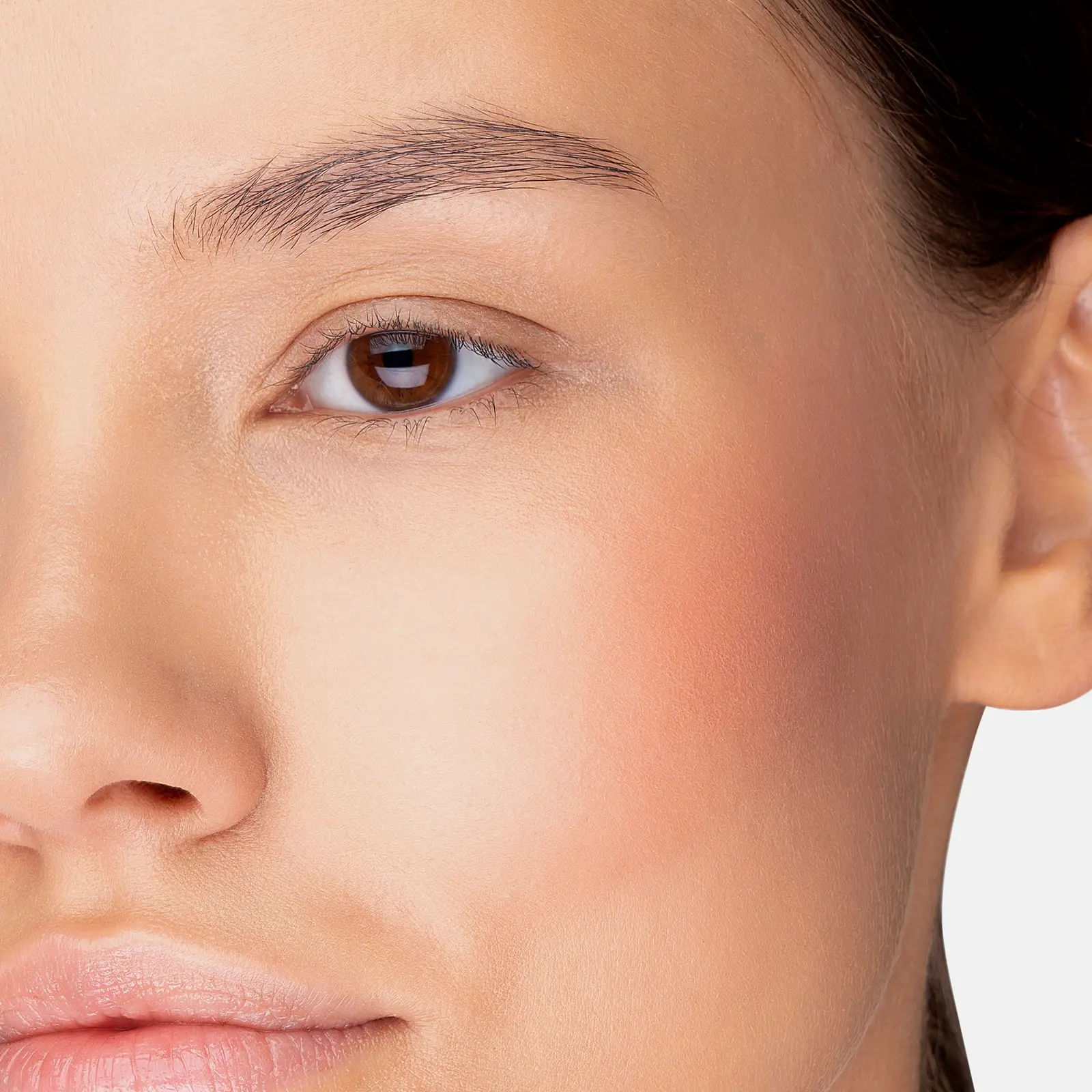 Кремовые румяна Vivienne Sabo Souffle a la Rose 02 