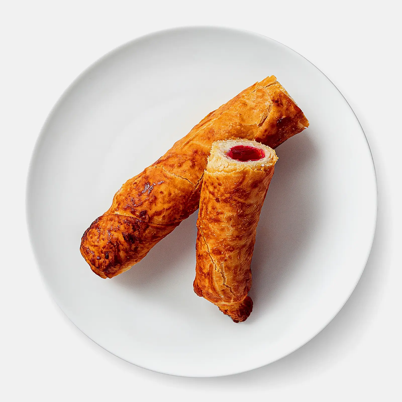 Изображение товара Бурек с начинкой из вишни и творога 65г