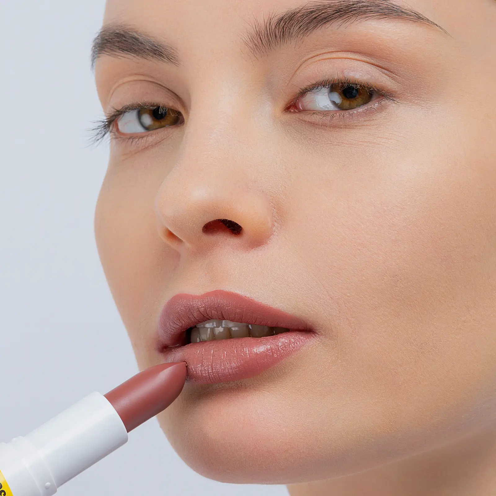 Кремовая помада для губ Cream Crime тон 01 Beauty Bomb