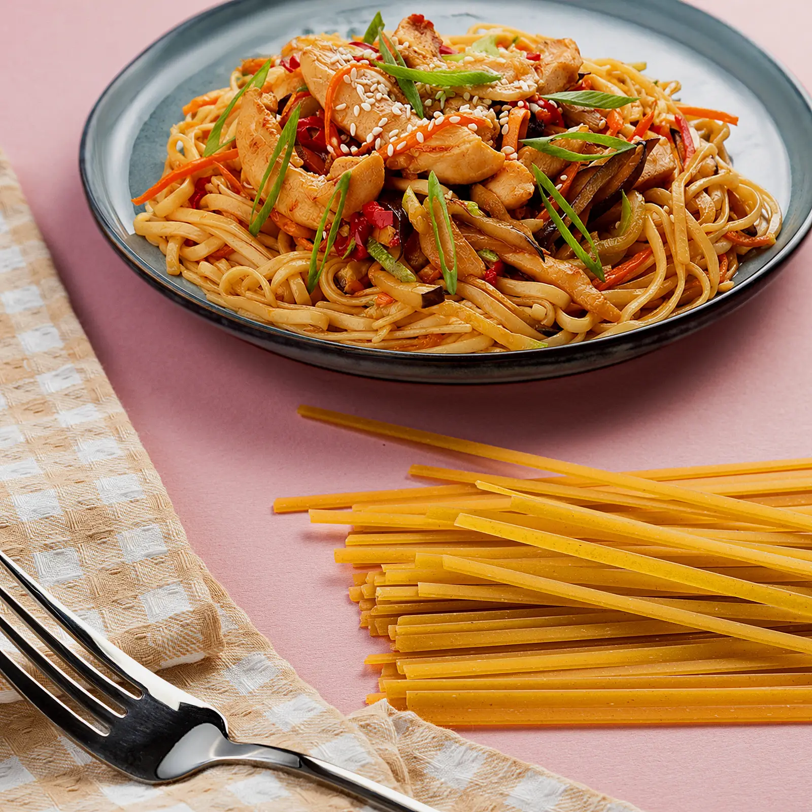 Макароны Gusto Di Roma Tagliatelle Лапша 450г - фото 3