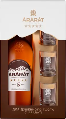 Коньяк Армянский 5 звезд Арарат 40% 700мл + 3 стопки