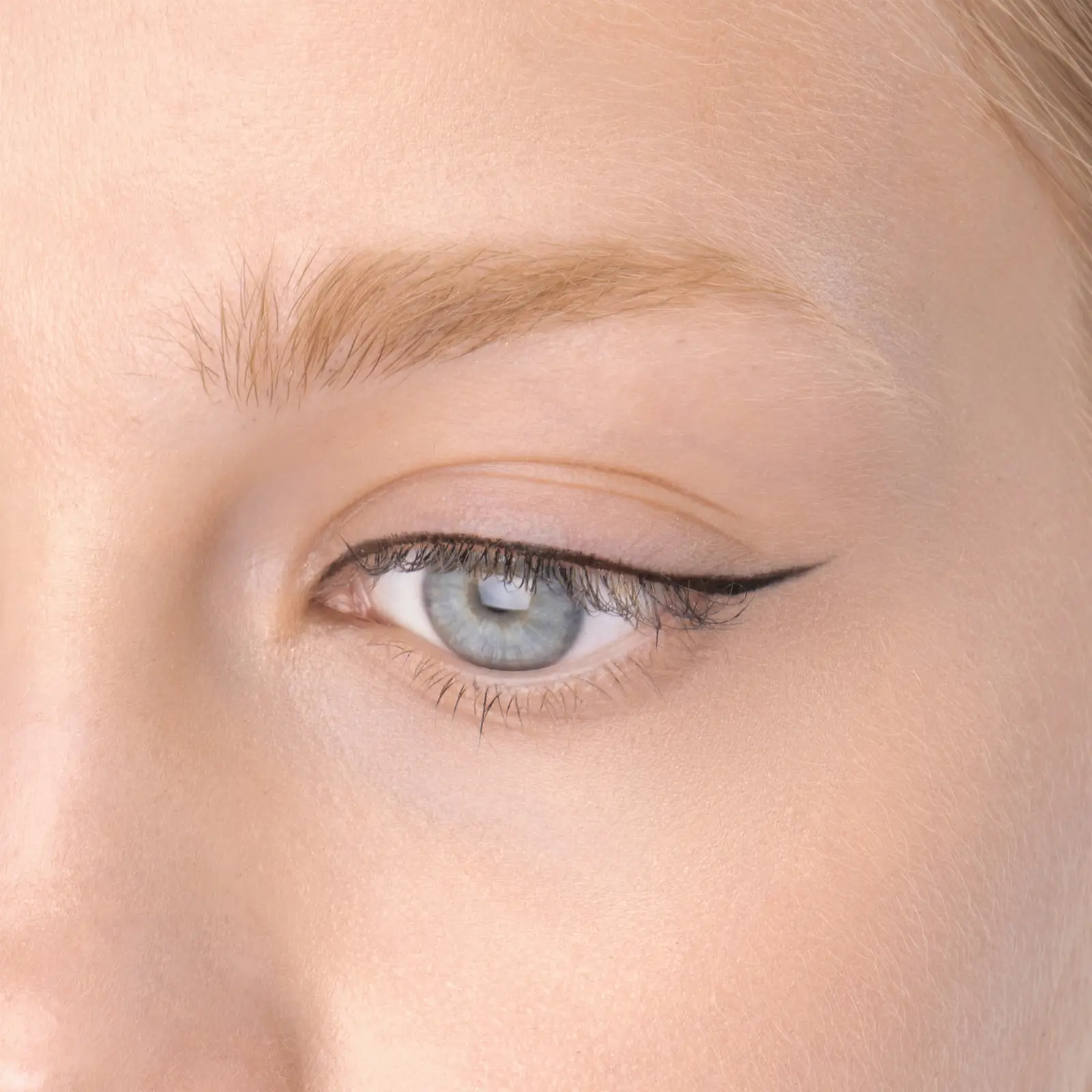 Карандаш для глаз Wet N Wild Icon Kohl E601A 