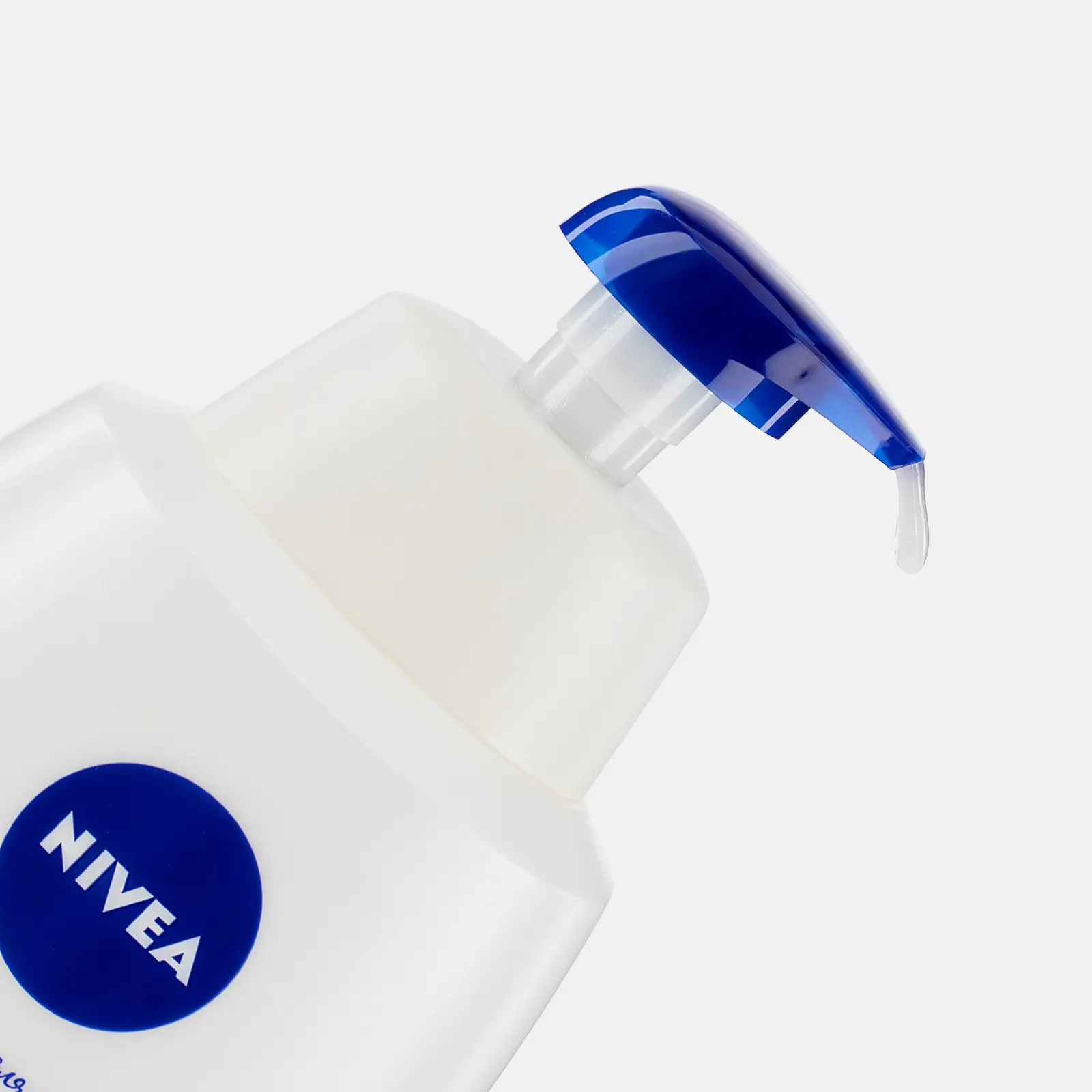 Гель-уход для душа Крем и апельсин NIVEA 750мл