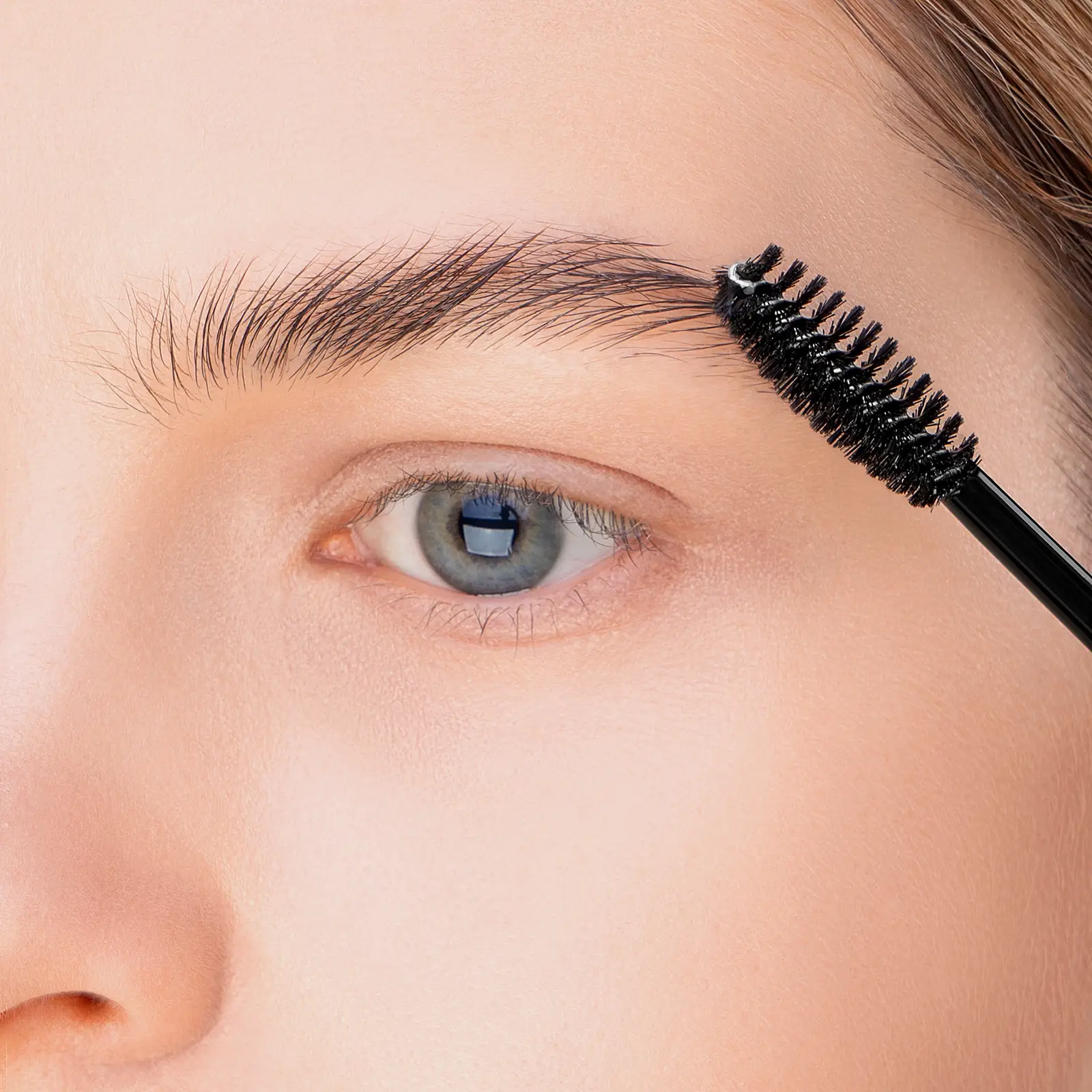 Гель для бровей Divage Browfix Gel тон 01