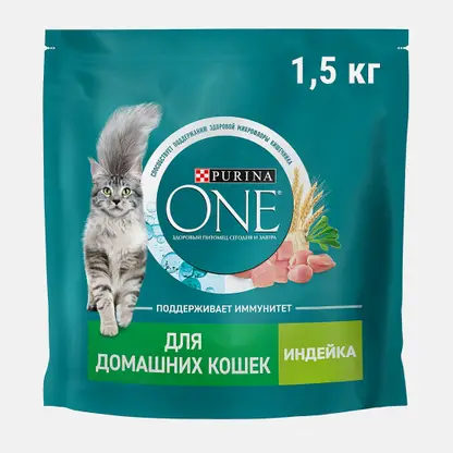Сухой корм для домашних кошек с индейкой Purina ONE 1.5кг