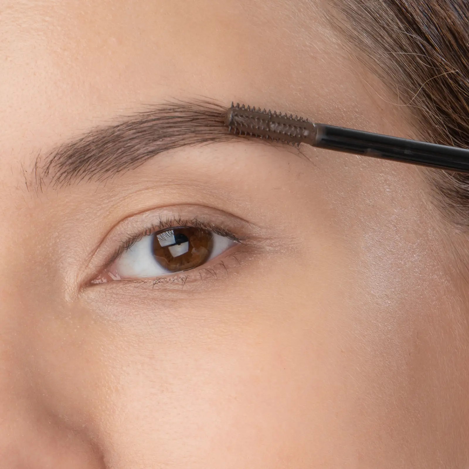 Тушь Influence Beauty для бровей Brow Robot тон 04