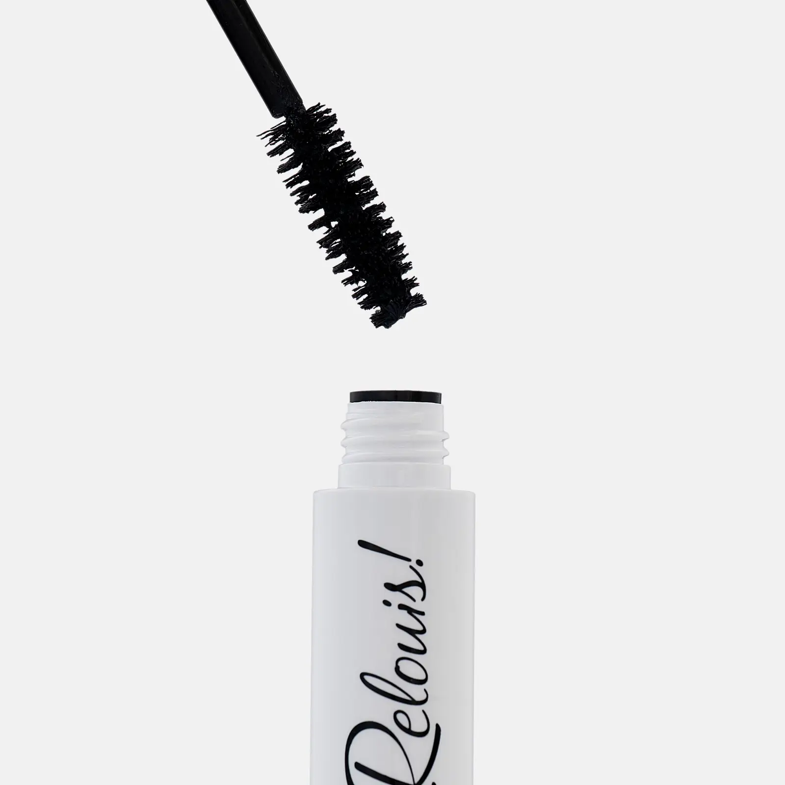 Суперобъемная тушь для ресниц Relouis