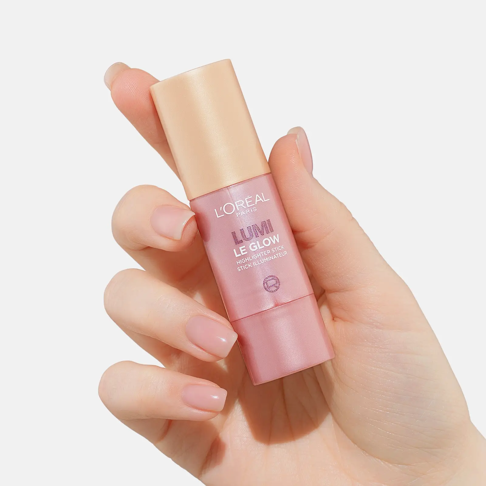 Хайлайтер-стик для лица с эффектом влажного сияния тон 635 L’Oréal Paris Lumi Le Glow