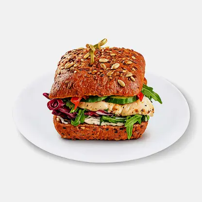 Булочка с жареной индейкой