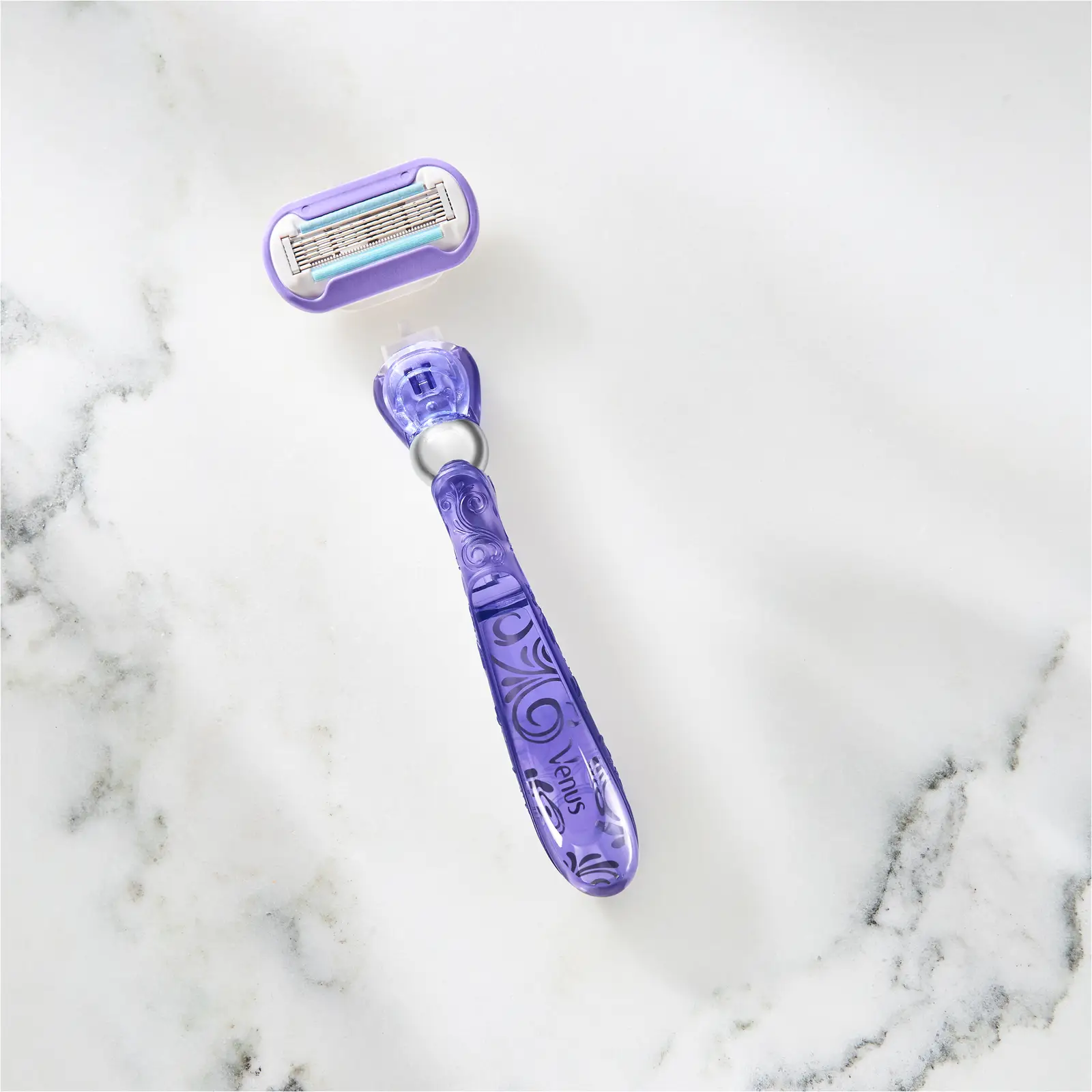 Бритва Gillette Venus Swirl со сменной кассетой