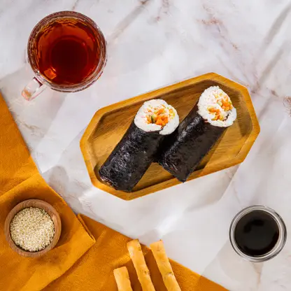 Изображение товара Кимбап с крабовым мясом М Кухня 195г