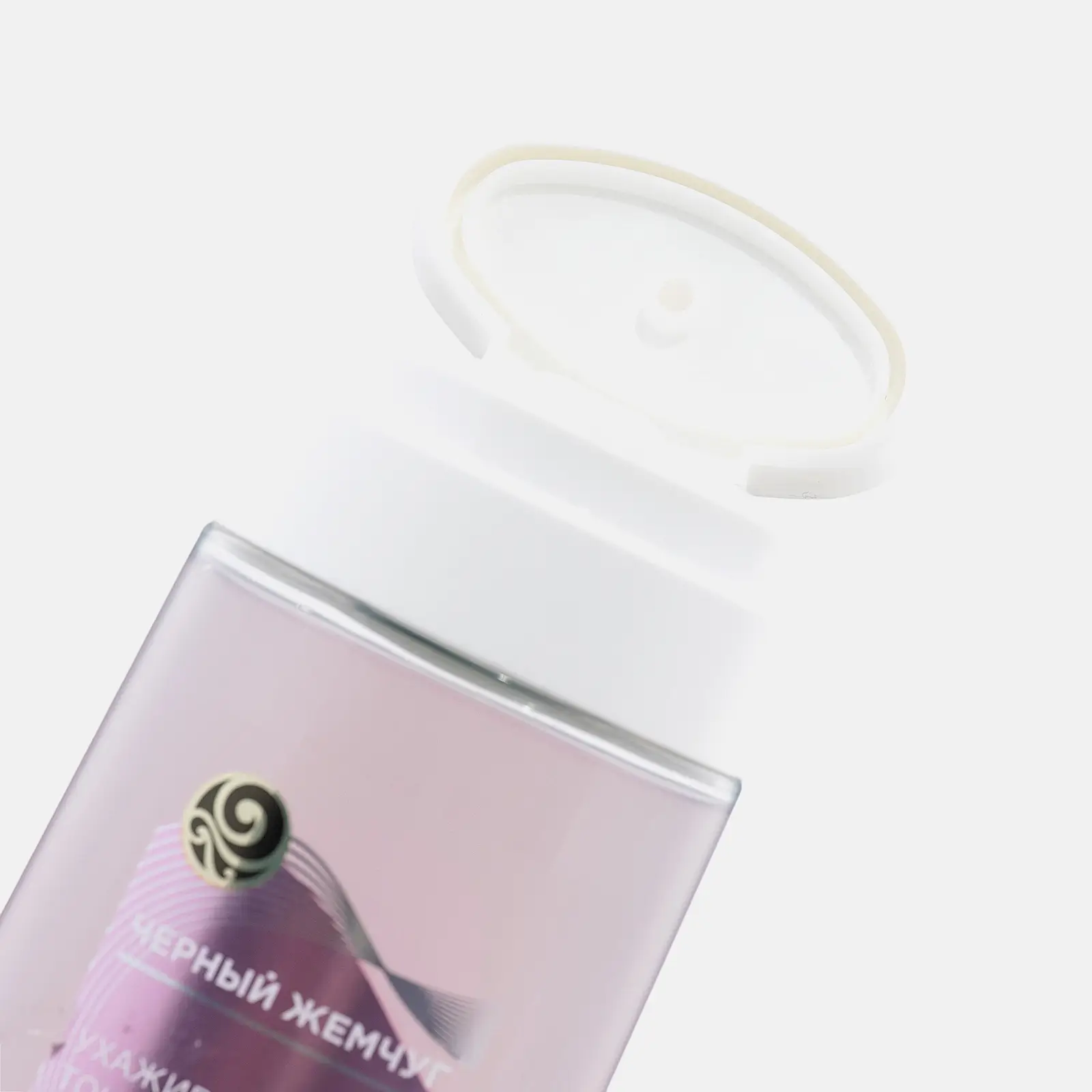 Очищающий тоник для лица для сухой и чувствительной кожи Черный жемчуг 200мл