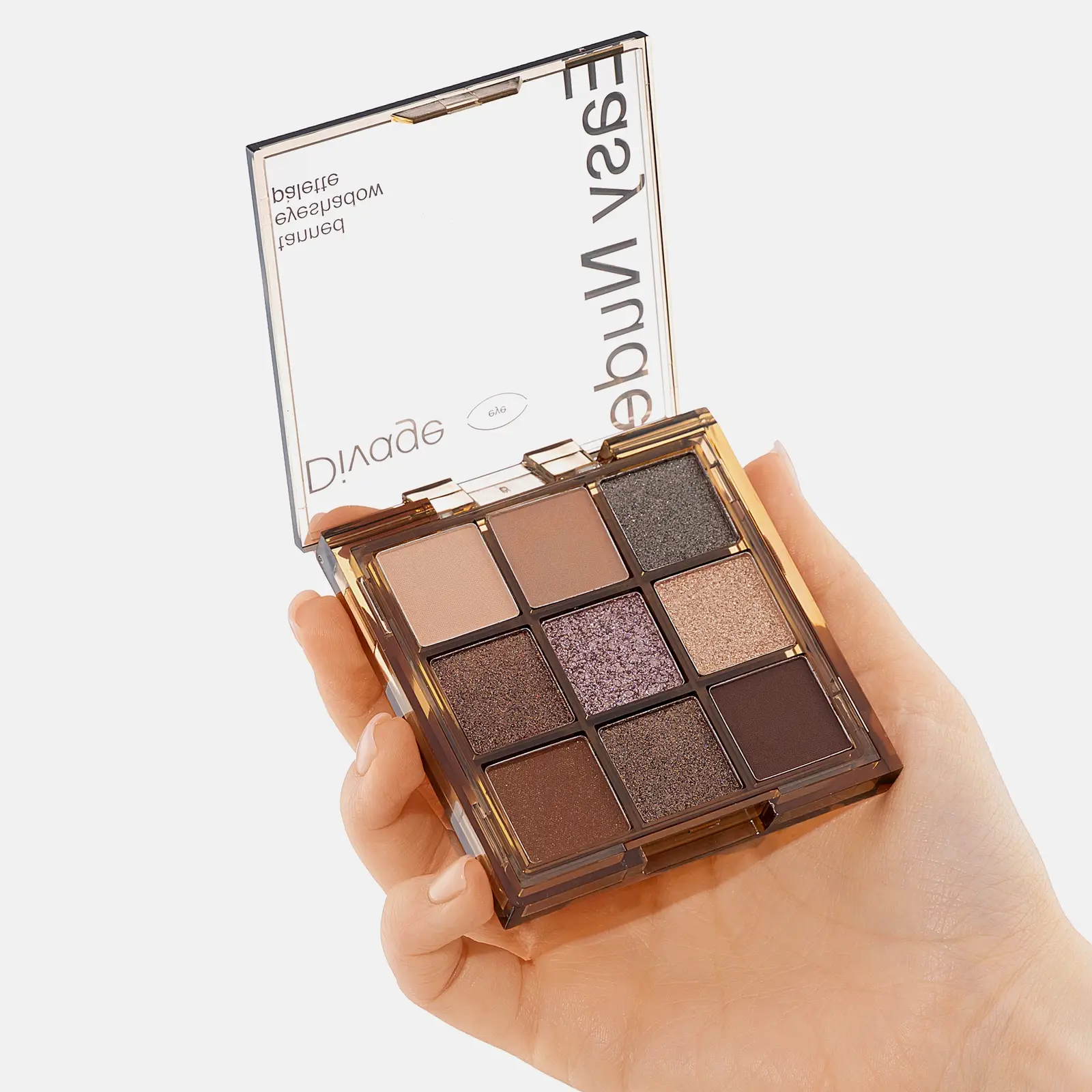 Палетка теней для век Easy Nude Tanned Divage