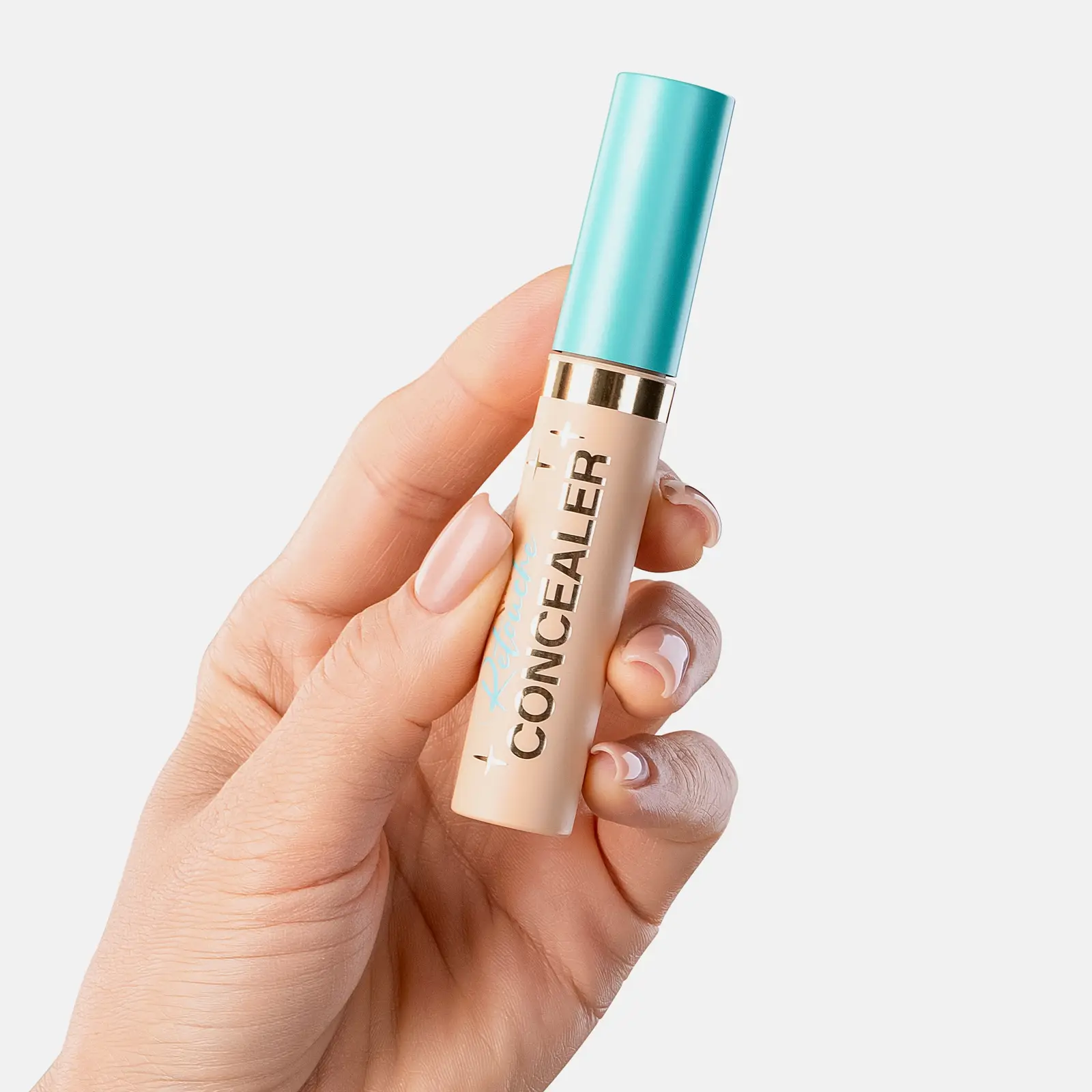 Консилер Vivienne Sabo Retouche тон 02