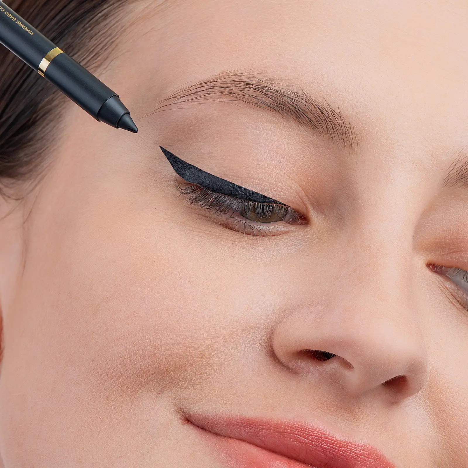 Карандаш для глаз Vivienne Sabo Liner Virtuose тон 01