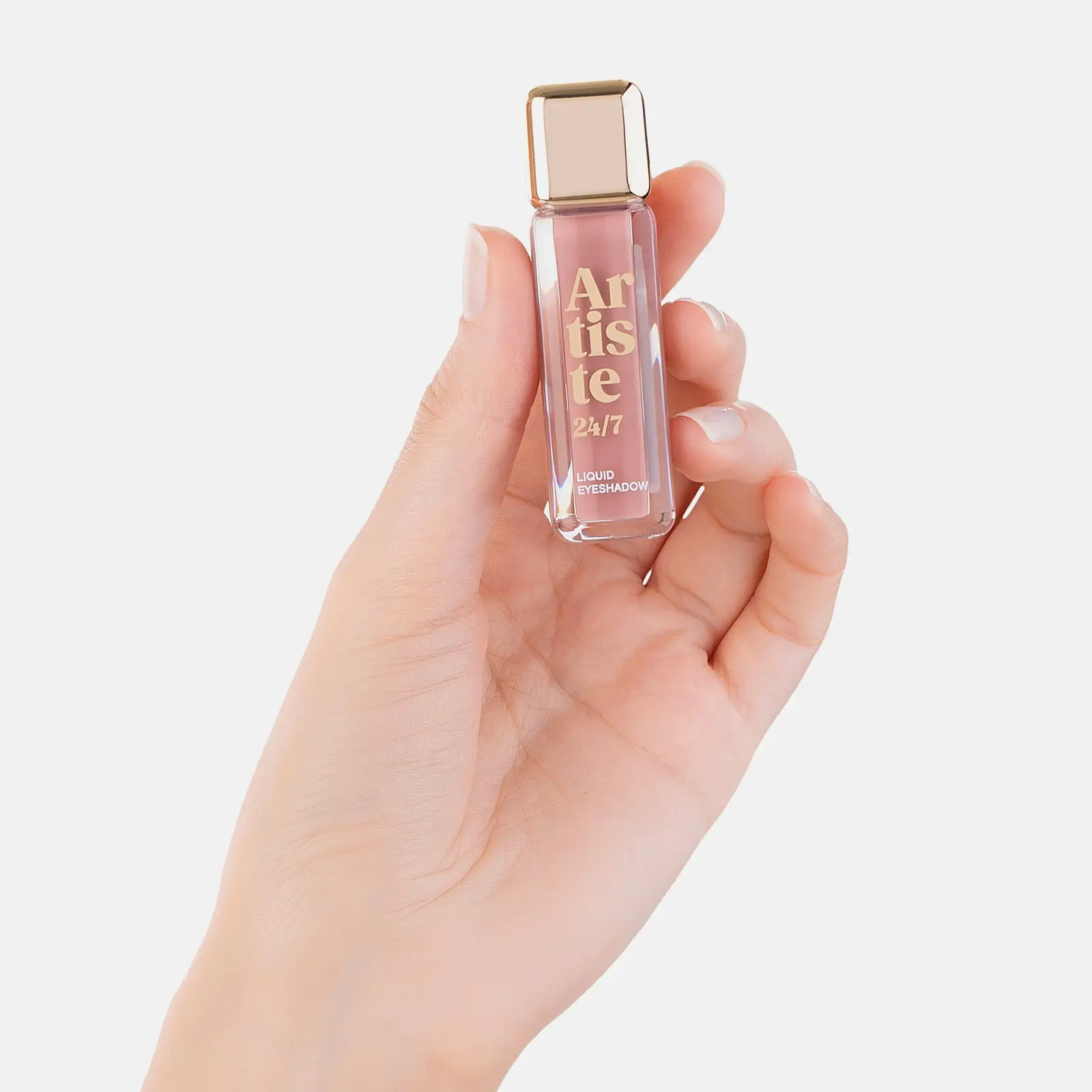 Жидкие тени для век тон 06 Vivienne Sabo