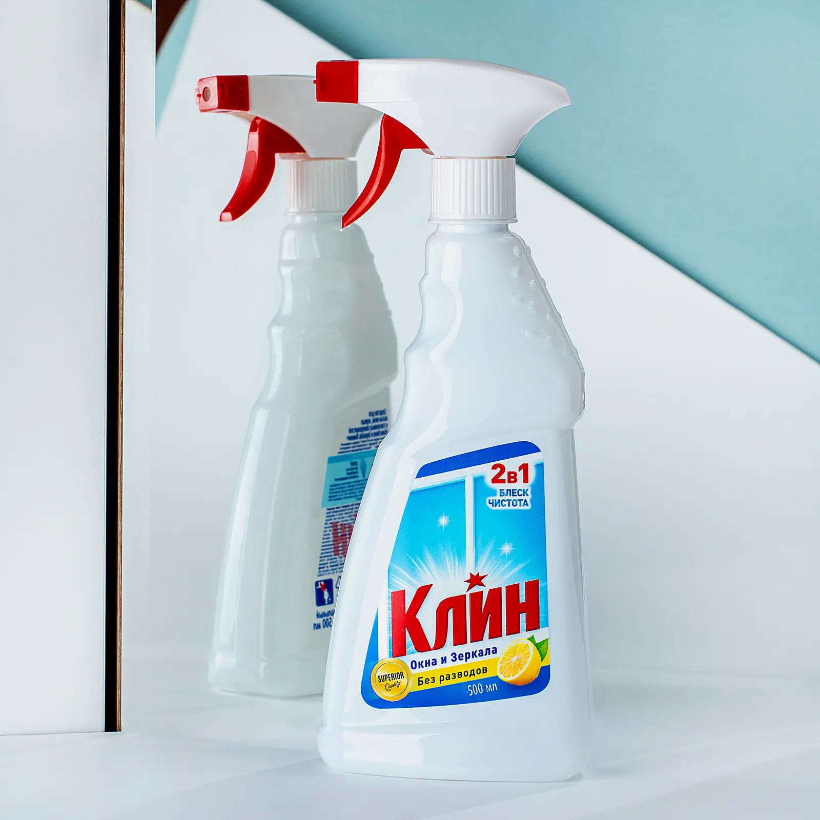Средство для мытья окон зеркал и стеклянных поверхностей Клин 2в1 Лимон 500мл