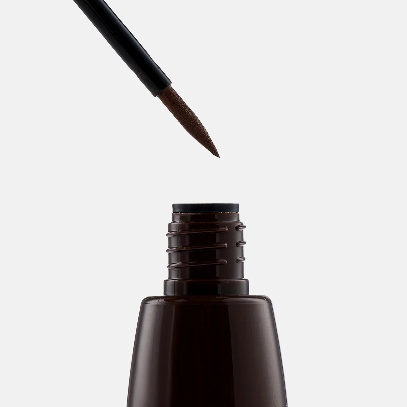 Подводка для глаз Vivienne Sabo Chocolate тон 03 жидкая  - фото 3
