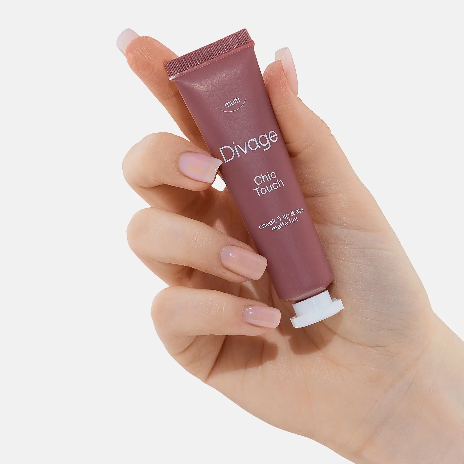 Тинт для лица Divage Chic Touch матовый тон 04