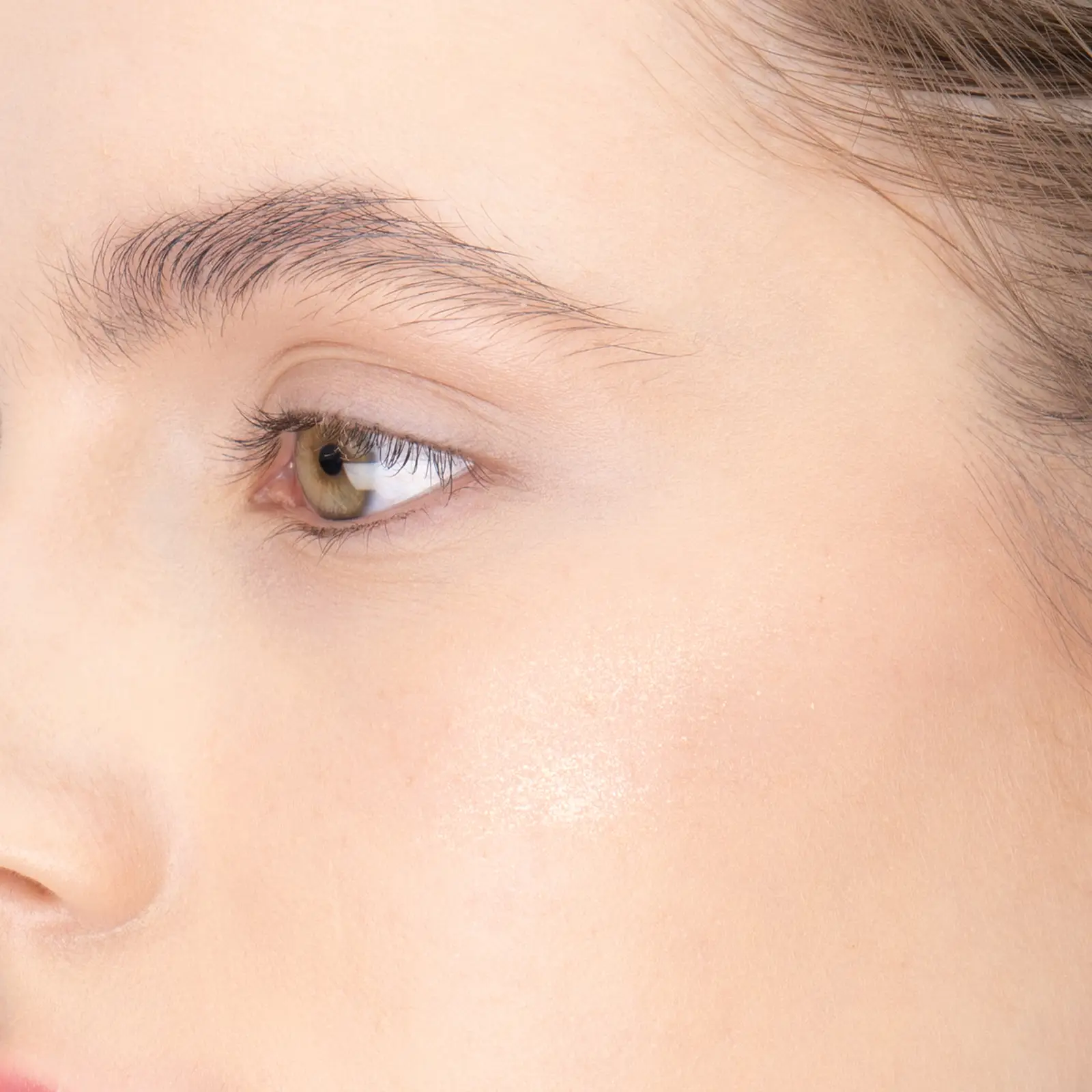 Хайлайтер для лица Beauty Bomb Atomic Aur тон 01