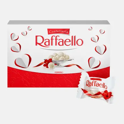 Конфеты с цельным миндальным орехом в кокосовой обсыпке Raffaello 90г