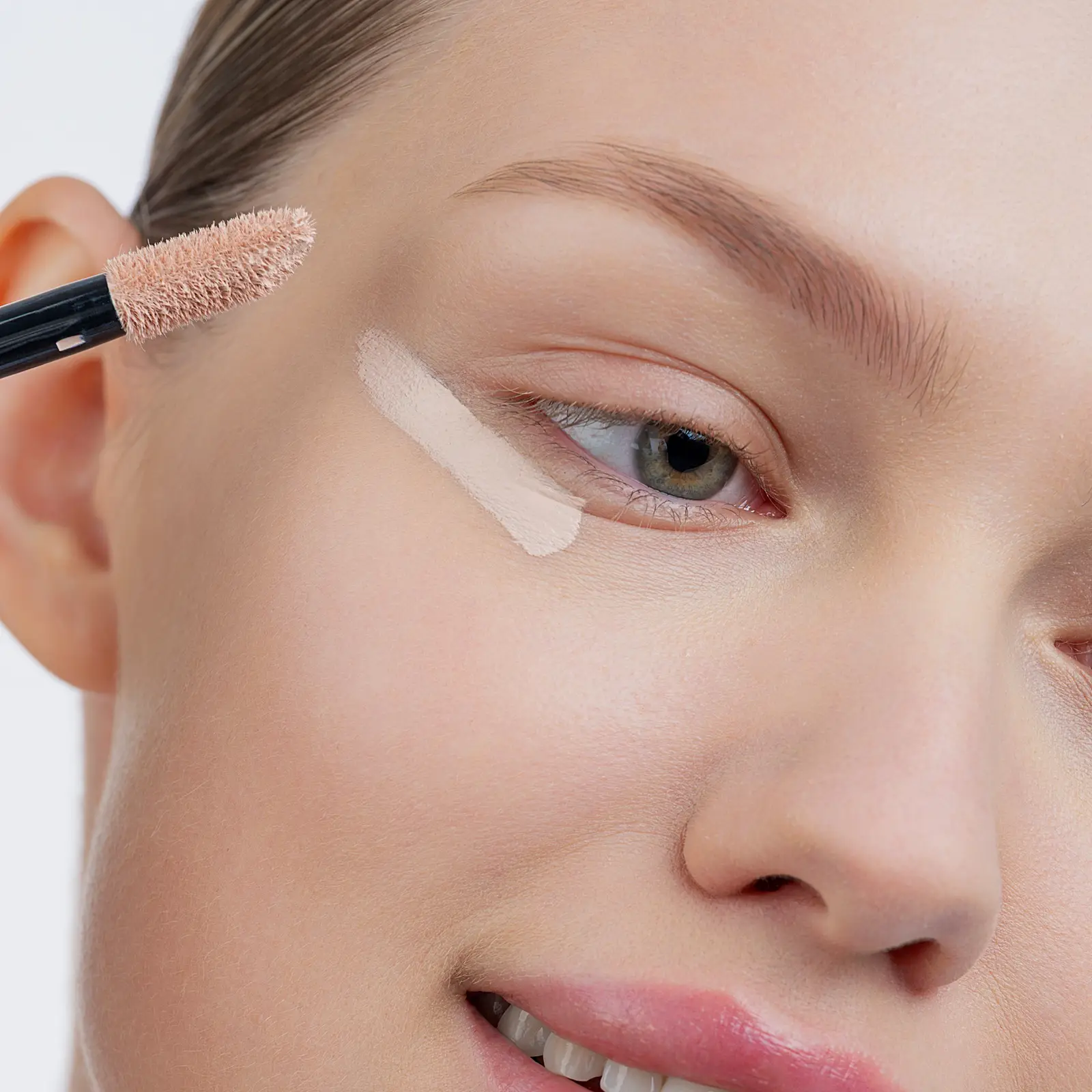 Консилер для лица L’Oréal Paris Infaillible Стойкий Многофункциональный оттенок 323 - фото 7