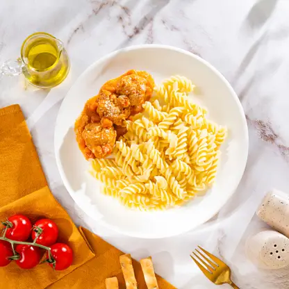 Изображение товара Макароны с фрикадельками в томатно-сливочном соусе М Кухня 250г