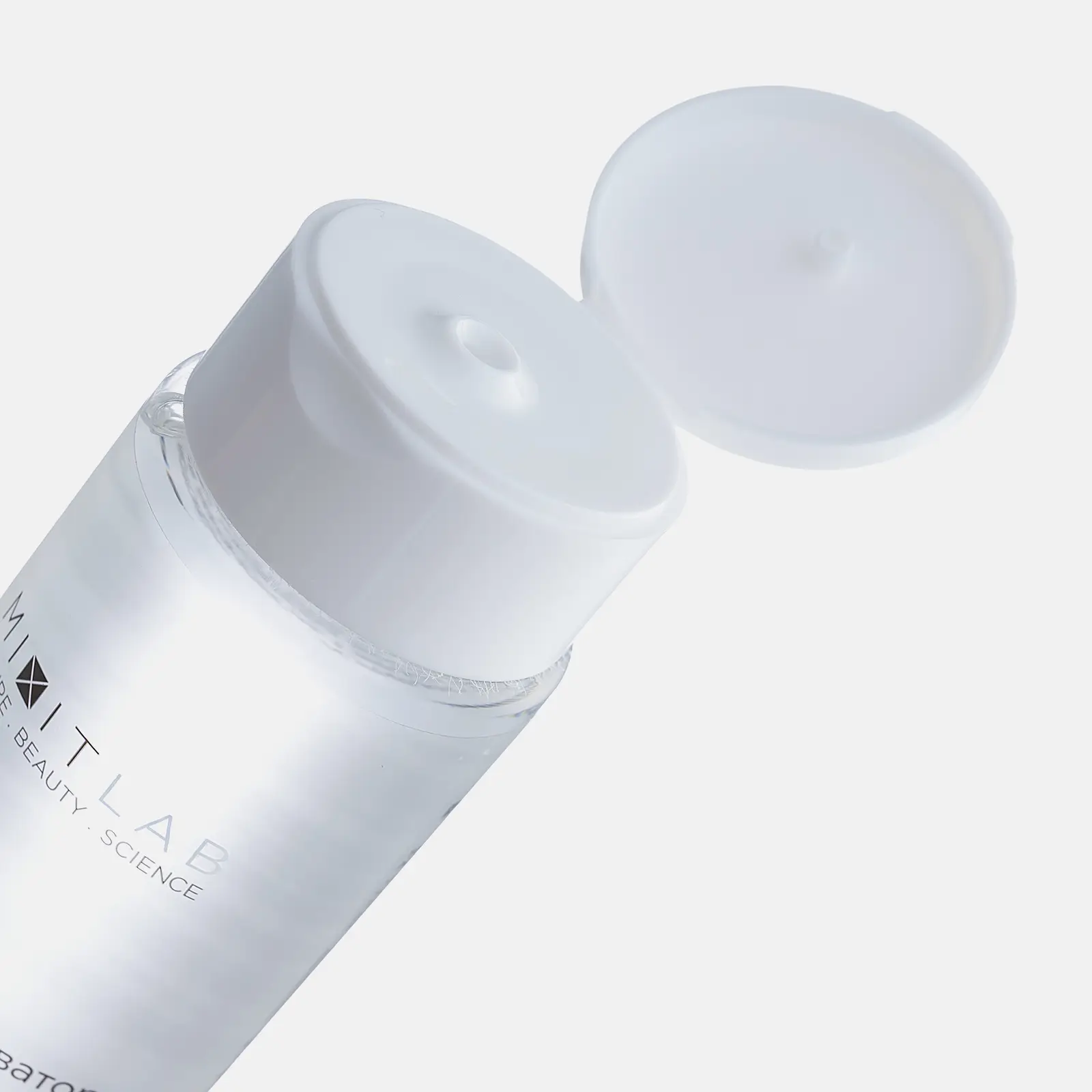 Тоник для лица Mixit Экстра-увлажнение с мочевиной и гиалуроновой кислотой 250мл