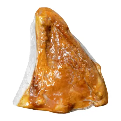 Изображение товара Щековина свиная варено-копченая весовая от ДЕРЖАВНЫЙ, свежая и ароматная