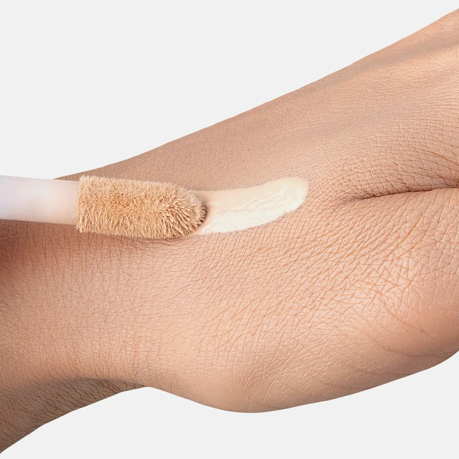 Жидкий консилер для лица Smiley тон 02 Beauty Bomb