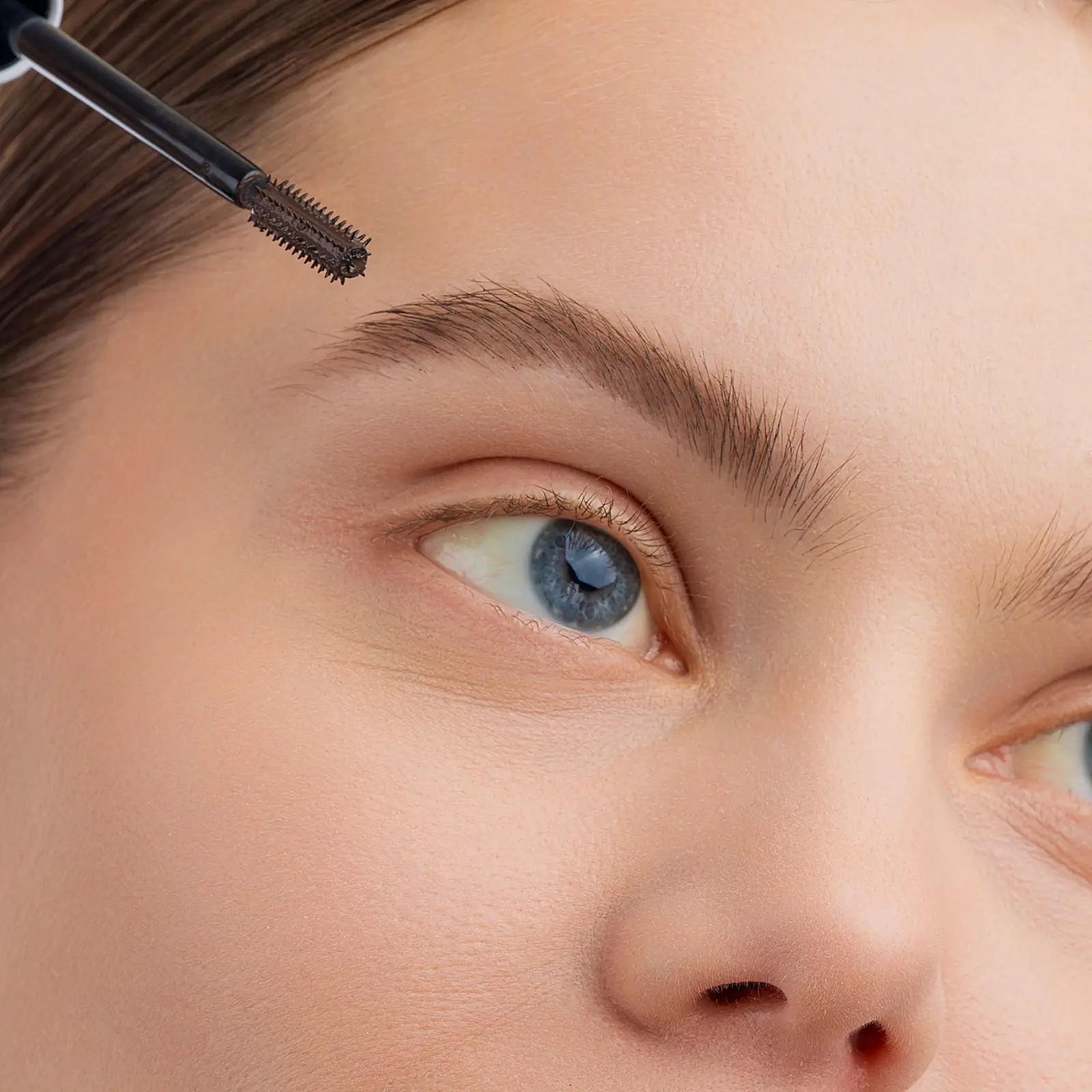 Тушь Influence Beauty для бровей Brow Robot тон 04
