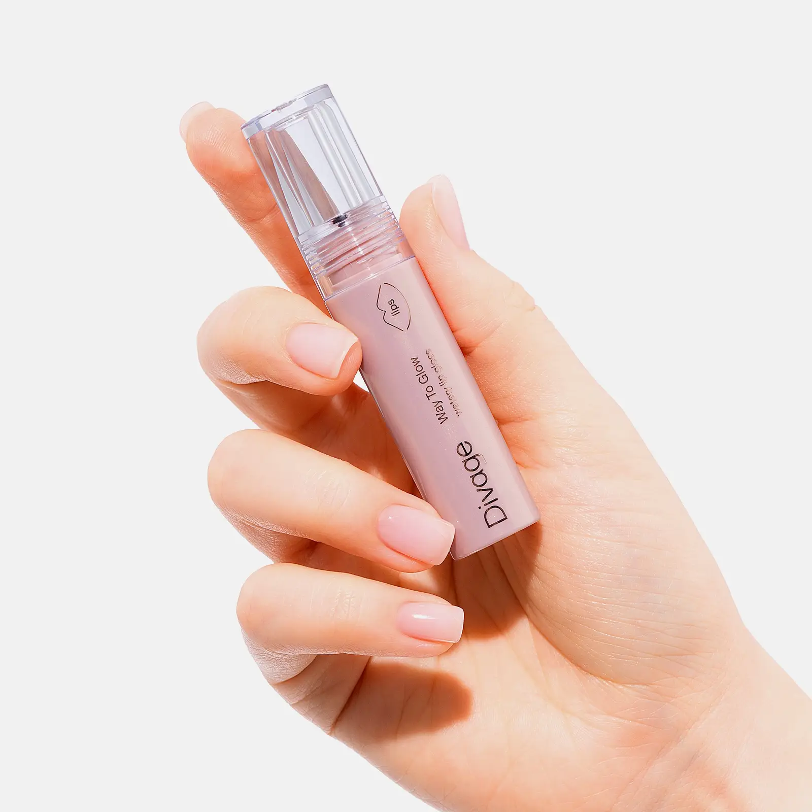 Блеск для губ тон 03 Ягодный Divage Way To Glow Lip Gloss - фото 3