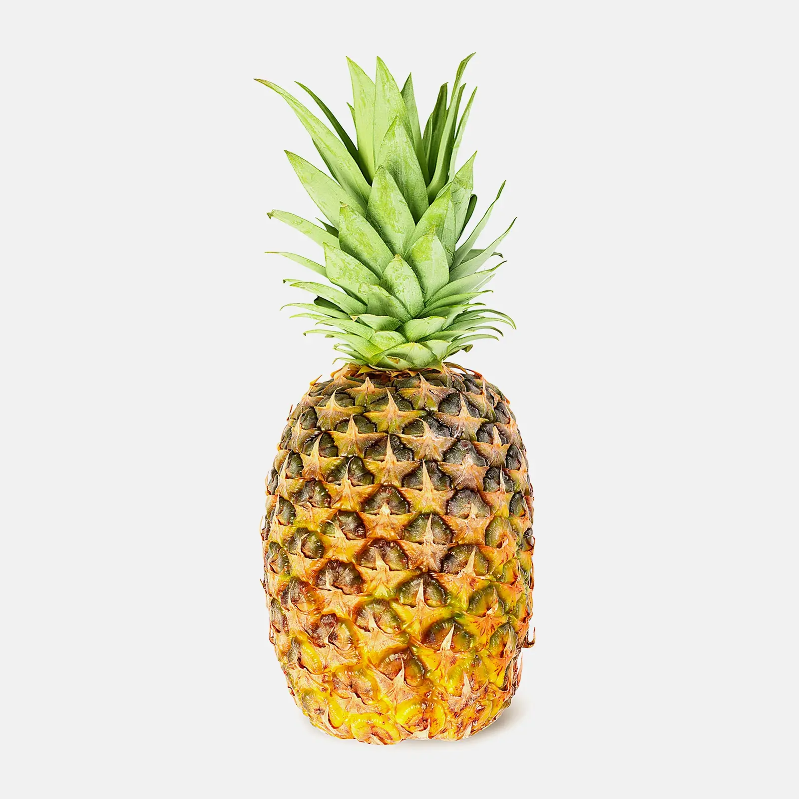 Изображение товара Свежий ананас 1.5 кг тропический фрукт для десертов и напитков