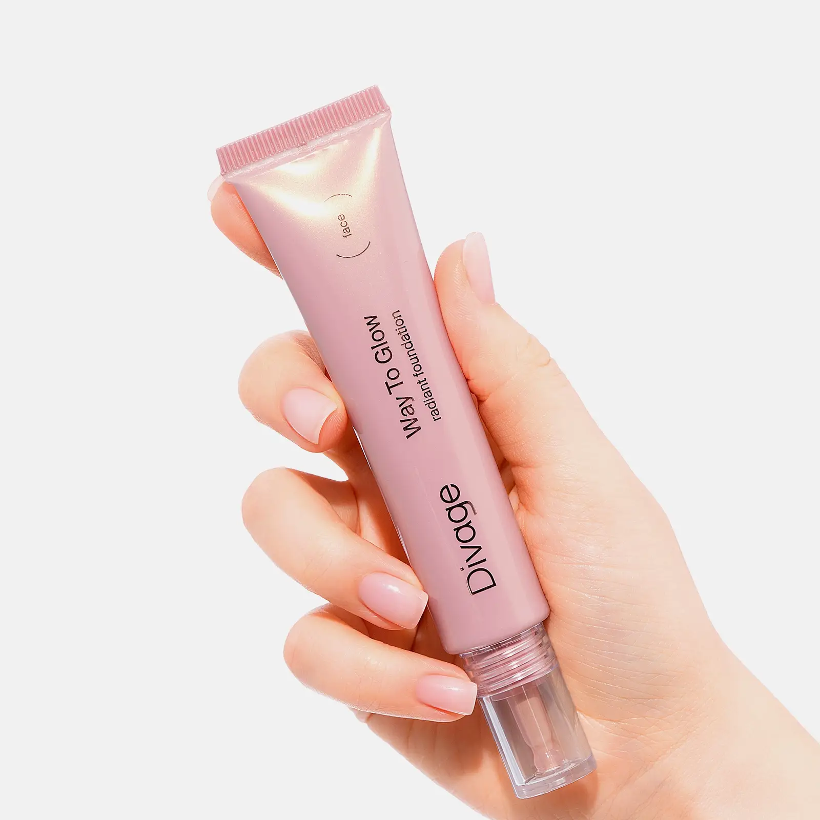Основа для макияжа эффект сияния Divage Way To Glow 20мл - фото 3