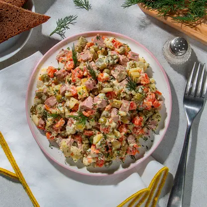 Салат Оливье М Кухня 200г