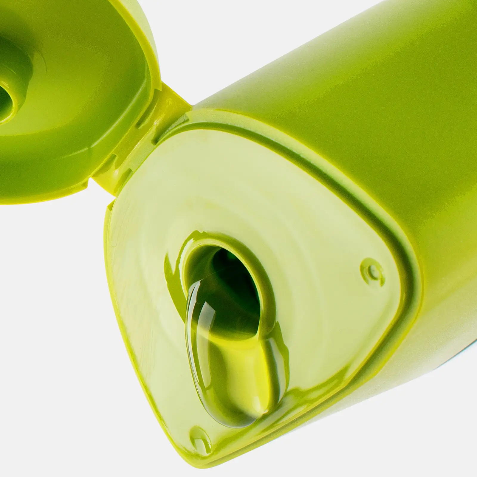 Шампунь для волос Шаума Энергия природы Мягкое очищение для нормальных волос свежая крапива и спелое яблоко женский 370/400мл в ассортименте