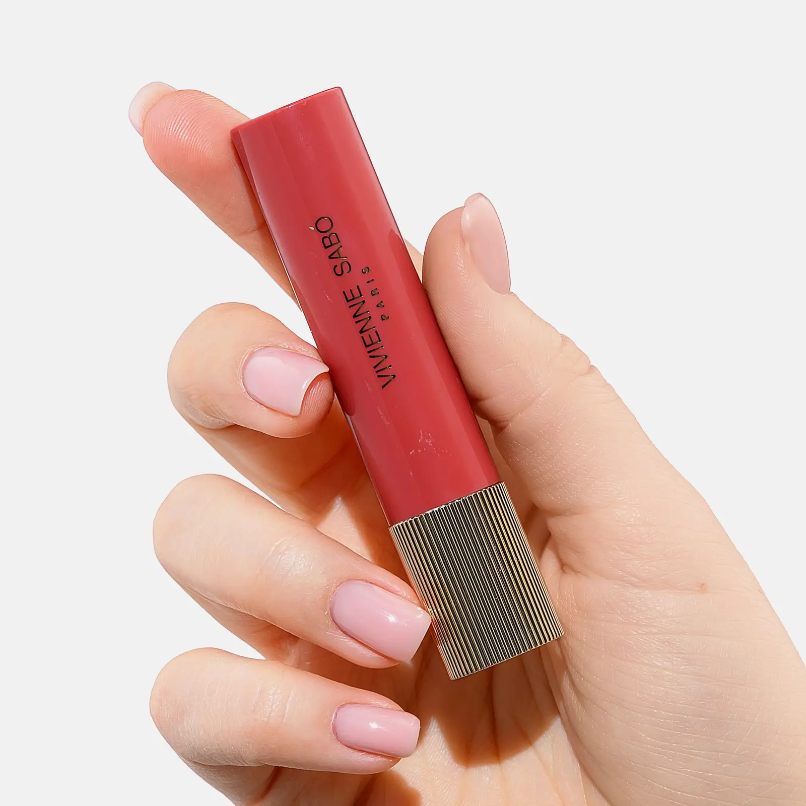 Помада-бальзам для губ La La Laque тон 03 Vivienne Sabo