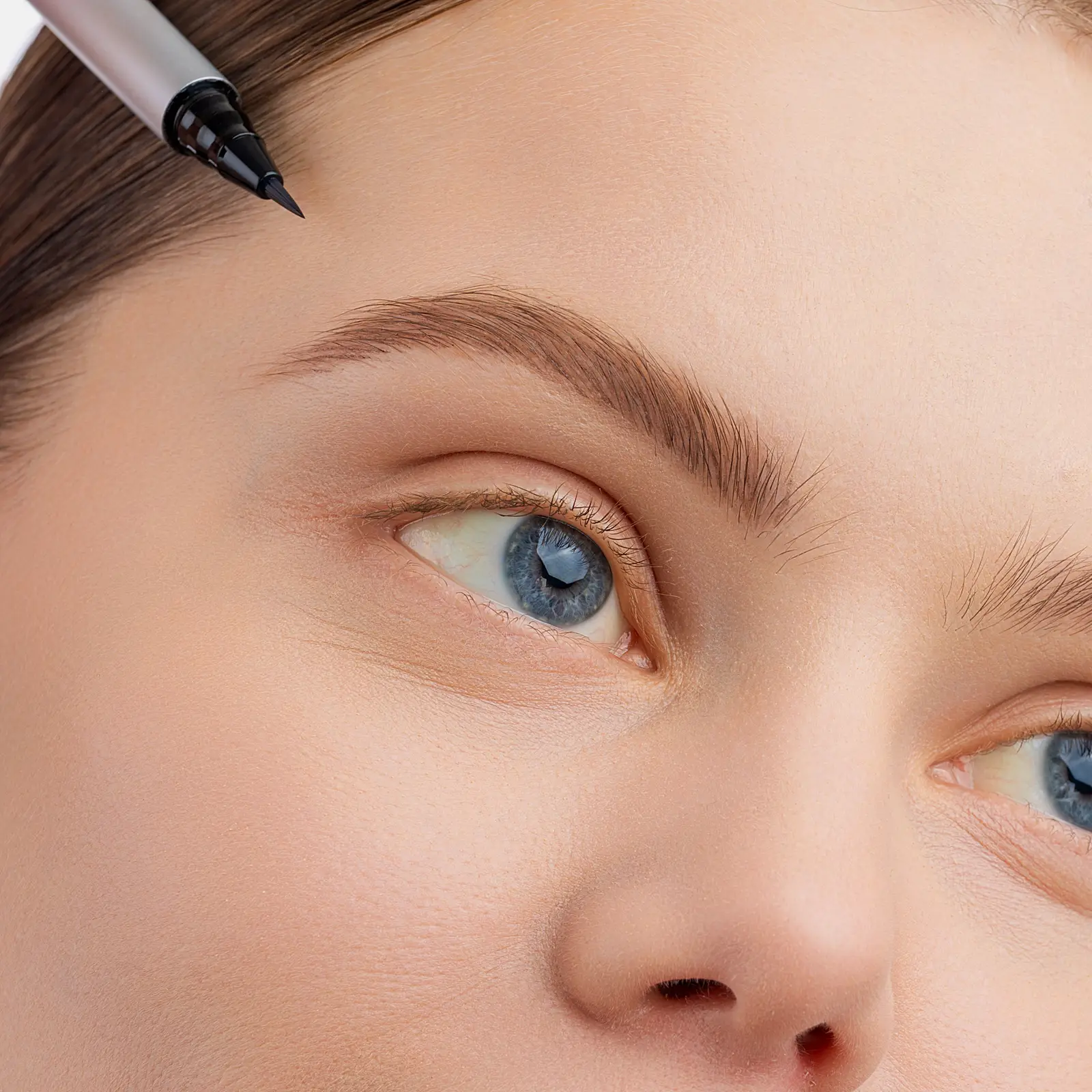 Маркер для бровей Influence Beauty Brow Robot тон 04 - фото 5 Маркер для бровей Influence Beauty Brow Robot тон 04 - фото 5