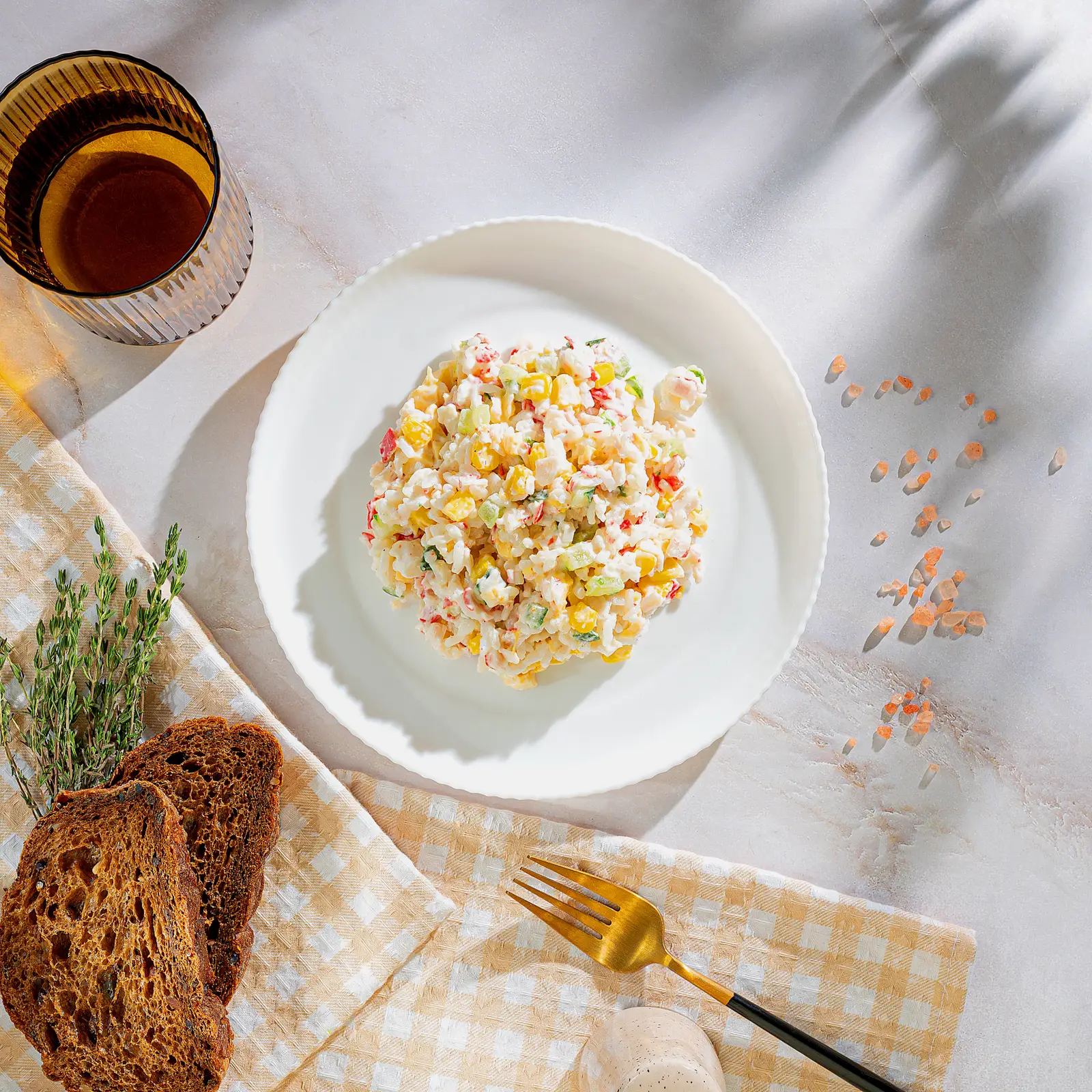 Изображение товара Крабовый салат М Кухня 200г классический с огурцами и майонезом