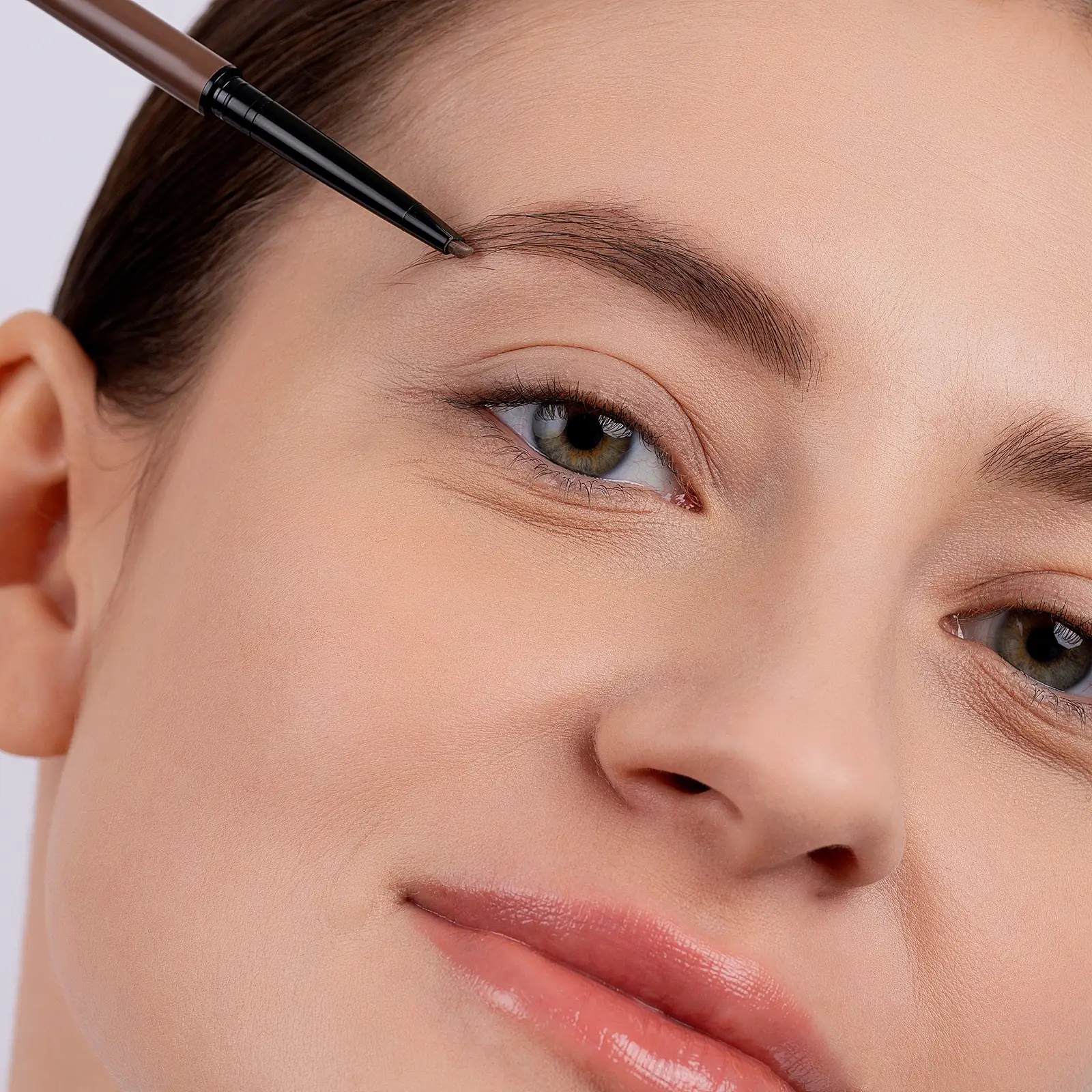 Автоматический карандаш для бровей Brow Sculpting Pencil Stellary тон 03