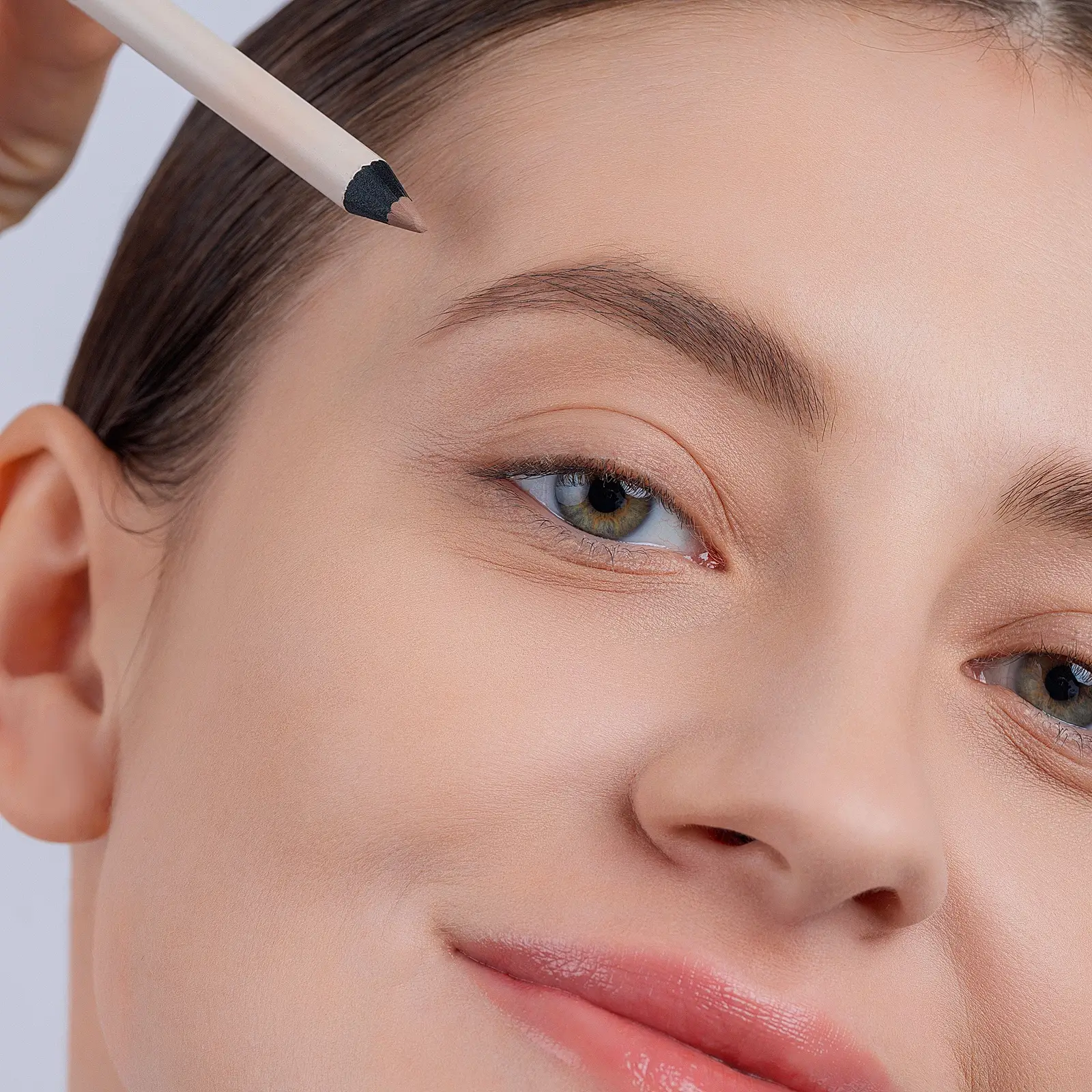 Карандаш для бровей с щеточкой Classic Brow Pencil Stellary тон 02 - фото 5