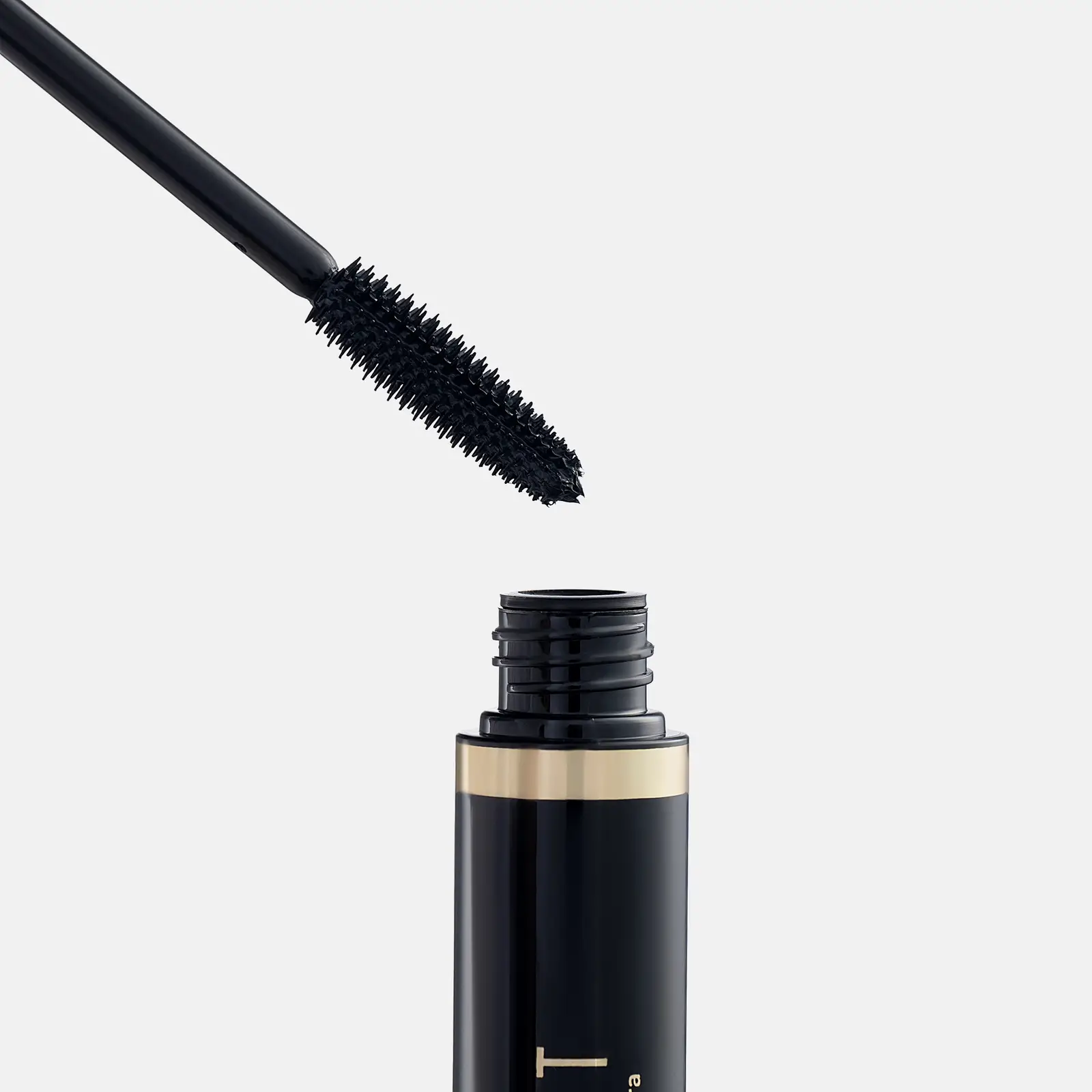 Тушь для ресниц с эффектом объёма и удлинения Lavant Manifest