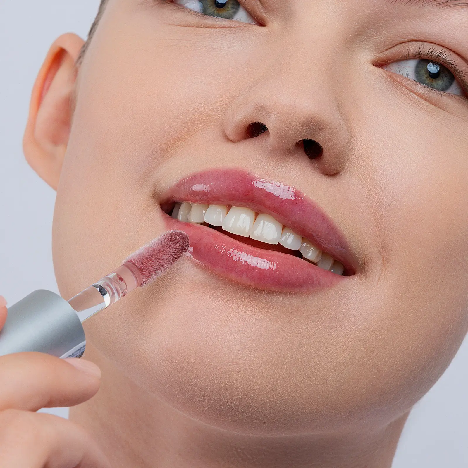 Гель-блеск для губ тон 10 Influence Beauty Gloss-X - фото 2