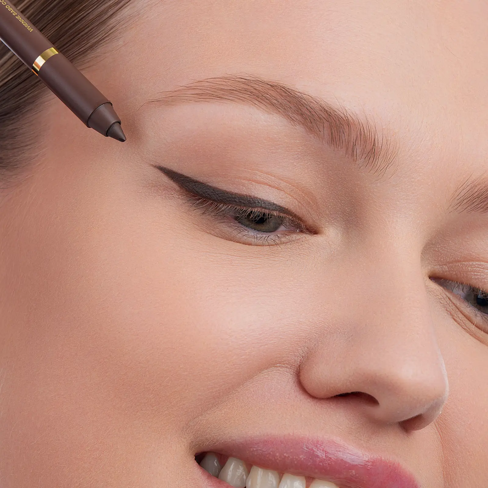 Карандаш для глаз Vivienne Sabo Liner Virtuose тон 02 - фото 6 Карандаш для глаз Vivienne Sabo Liner Virtuose тон 02 - фото 6