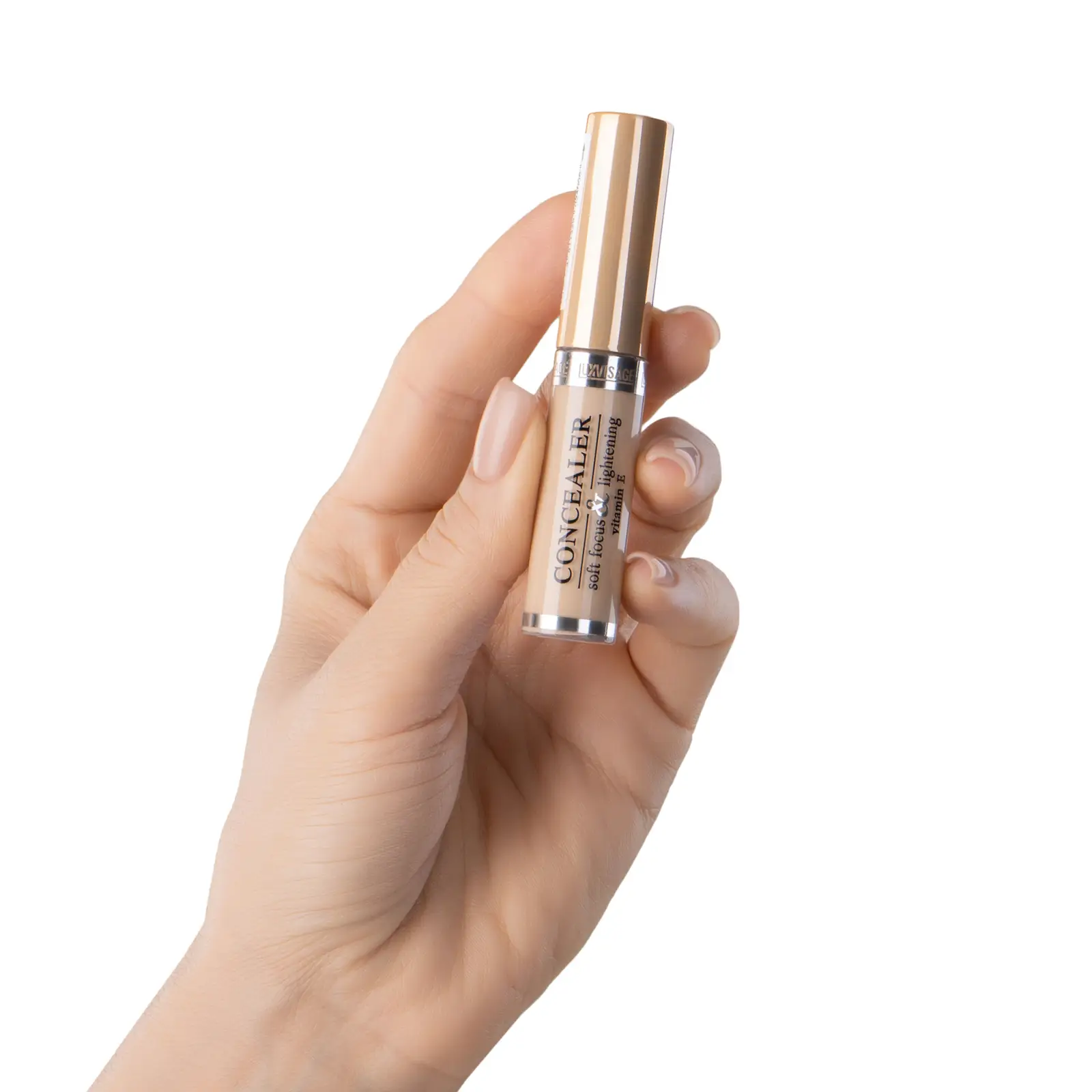 Консилер Luxvisage тон 01 Light