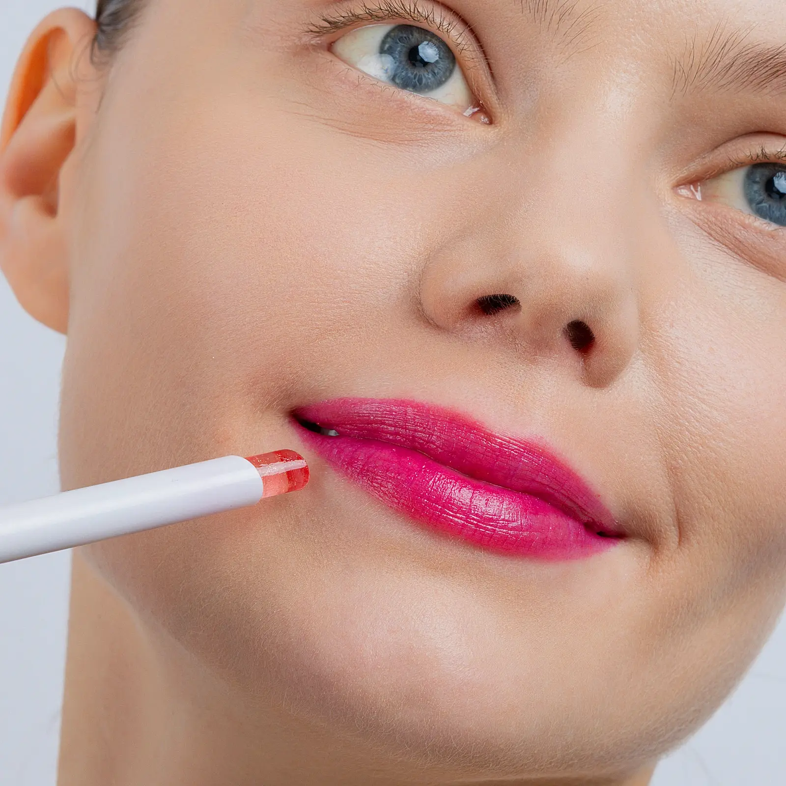 Бальзам-тинт для губ HQTint тон 04 Beauty Bomb